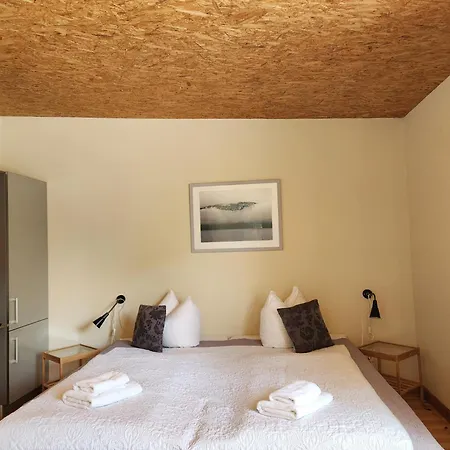 شقة Grafschaft