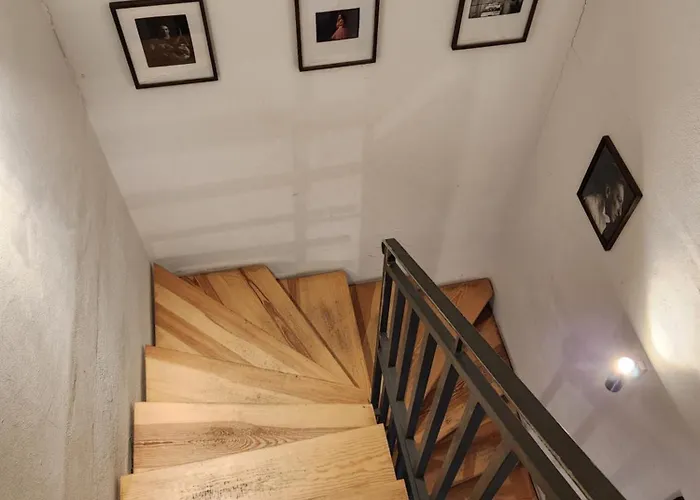 Grafschaft Apartman *